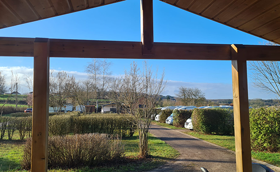 Emplacements de camping dans les Vosges pour tentes, des caravanes et camping-cars