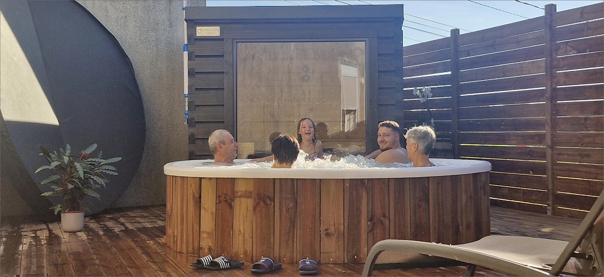 Le camping Les Pins à à Bains-les-Bains dans les Vosges apporte une grande attention à sa consommation et à l’utilisation de l’eau.